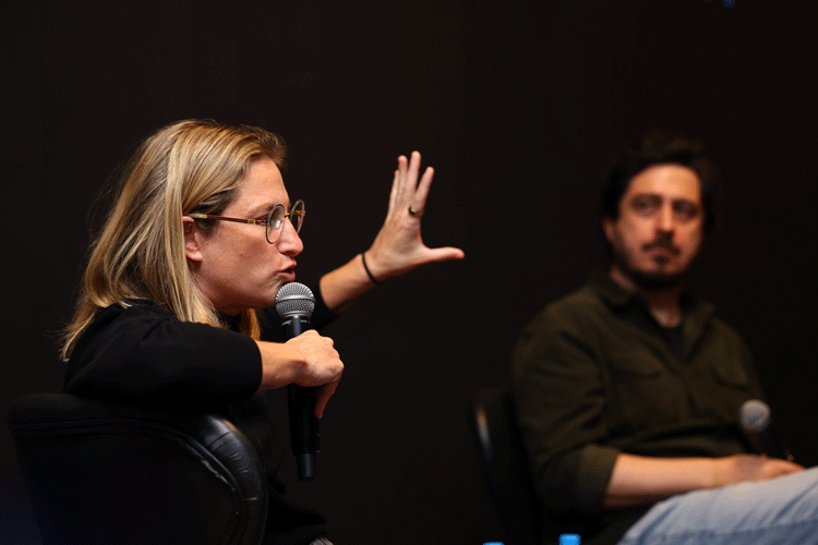 Daniela Klaiman, Fundadora e CEO da FutureFuture, compartilha sua visão sobre o futuro da Inteligência Artificial no Brasil.