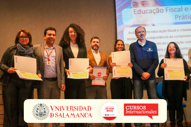 Alunos premiados com bolsas para a Universidad de Salamanca, em reconhecimento aos trabalhos apresentados durante o evento.